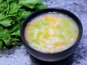 芹菜蘿蔔粥 芹菜蘿蔔粥