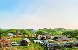 羅山湖水上民族風情島 羅山湖水上民族風情島