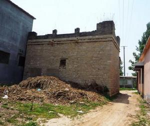 村內最早的學堂（賈氏祠堂）