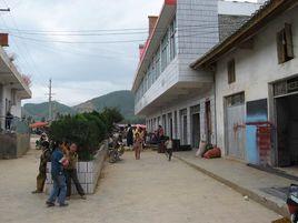 拖車村[雲南會澤縣娜姑鎮下轄村]