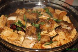 柴魚燉豆腐 柴魚燉豆腐