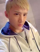 盧卓[中國內地反串藝人小燦]