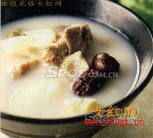 蓮藕豬脊骨湯 蓮藕豬脊骨湯