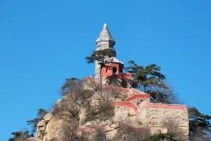 定光佛舍利塔 定光佛舍利塔