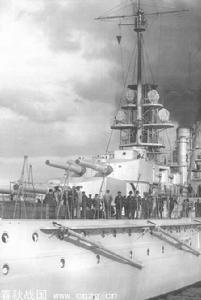 攝政王號戰列艦後部兩門雙聯裝主炮