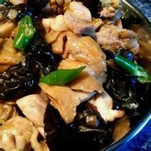 鮮辣筍乾木耳爆雞塊 鮮辣筍乾木耳爆雞塊