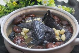 墨魚燉烏雞 墨魚燉烏雞