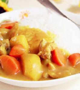 咖喱雞塊飯 咖喱雞塊飯