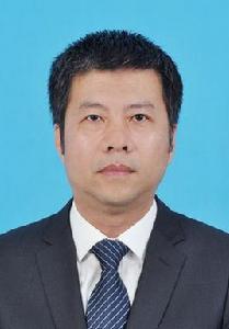 黃慶華[蒼南縣龍港新城黨組成員、副主任]