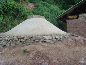 火房凹村 火房凹村