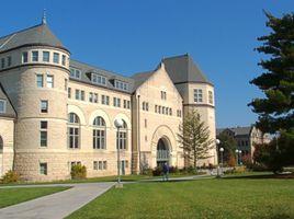 州立大學 州立大學