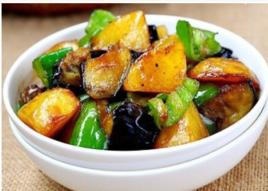 土豆茄子青椒 土豆茄子青椒
