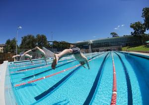 自貢游泳館 自貢游泳館