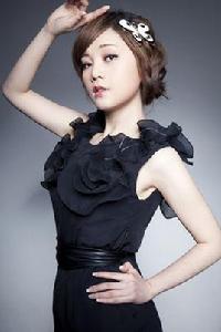 何玲玲[中國內地新生代女歌手]