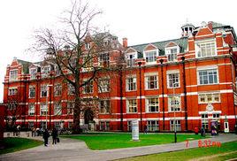 遼寧大學新華國際商學院 遼寧大學新華國際商學院