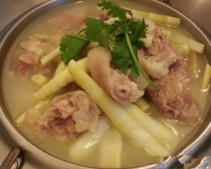 花生仁蹄筋湯 花生仁蹄筋湯