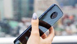 Moto Z3 Play Moto Z3 Play