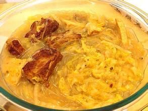 酸菜排骨燙血腸 酸菜排骨燙血腸