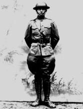 穿上軍服的哈里·S·杜魯門（1918年）
