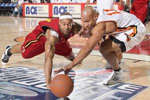 格倫&middot;麥克高萬