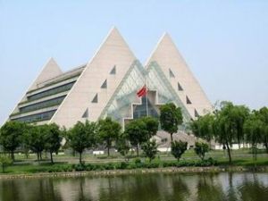 上海工程技術大學