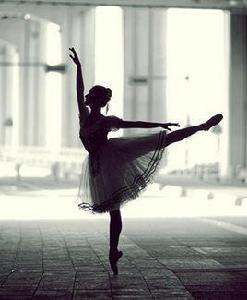 我只能跳舞 我只能跳舞