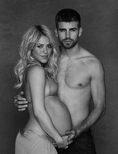 夏奇拉與皮克合拍的寫真