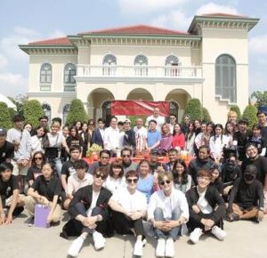 超級影后之初次做人請多關照 超級影后之初次做人請多關照