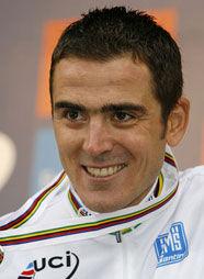 茹里安·阿布薩隆 茹里安·阿布薩隆