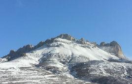白馬雪山[雲南省德欽縣境內雪山]