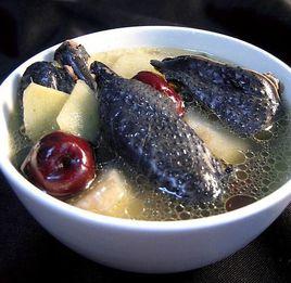 山藥燉烏雞 山藥燉烏雞