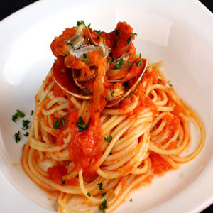 咖喱肉意大利麵 咖喱肉意大利麵