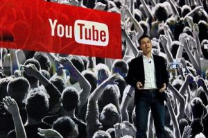YouTube副總裁羅伯特・金科爾（Robert Kyncl）周三在紐約舉行的一個廣告銷售活動上