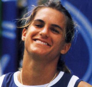 艾米莉·毛瑞斯莫 艾米莉·毛瑞斯莫