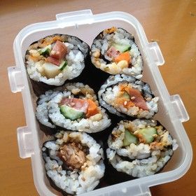 肉鬆豆角炒蘿蔔粒 肉鬆豆角炒蘿蔔粒