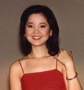 (圖)《小河邊》