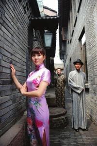 窄巷子穿越百年 窄巷子穿越百年