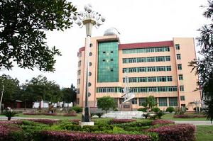 隆回縣第二中學