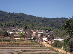 西雙版納勐龍鎮勐宋哈尼族（阿卡人）村寨