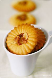 杏仁曲奇士 杏仁曲奇士