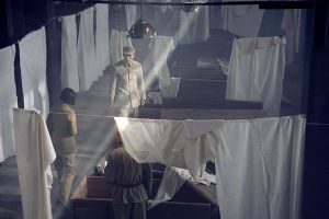 《告密者》劇照