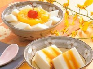 果味杏仁豆腐 果味杏仁豆腐