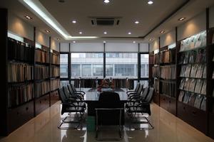 紹興縣利泰襯衫布有限公司會議室
