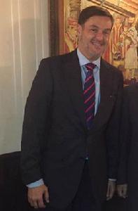 普拉森西亞[委內瑞拉副外長]