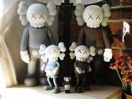 OriginalFake Kaws
