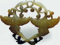 雙鶴銜草玉飾件 雙鶴銜草玉飾件