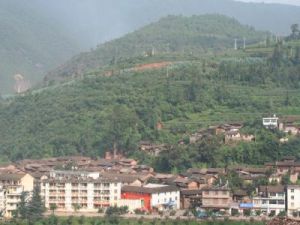 牛托洛河村 牛托洛河村