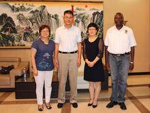 中國駐贊大使楊優明接見中外方院長