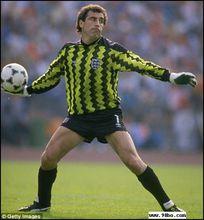 彼特&middot;希爾頓