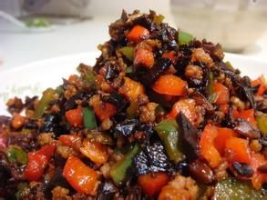 雲南黑三剁 雲南黑三剁